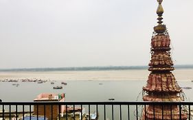 Yogg Hostel Varanasi